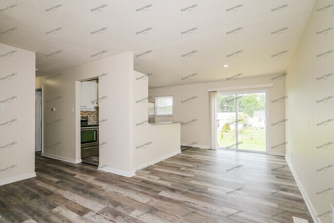 Foto del edificio - 11939 Holly Brook Dr
