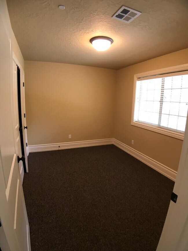 1204 SW 53rd St, Corvallis, OR 97333 Townhome Rentals in Corvallis OR