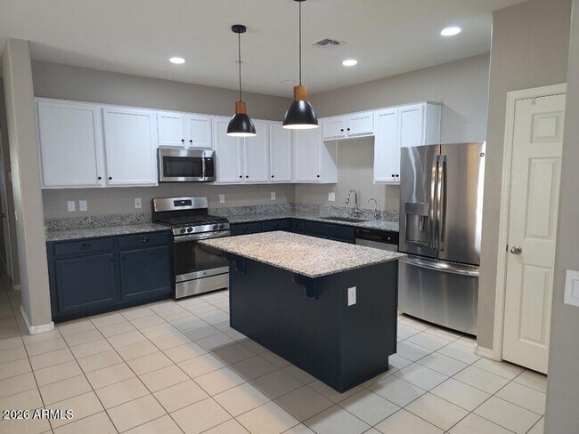 Foto del edificio - 21371 W Monte Vista Rd