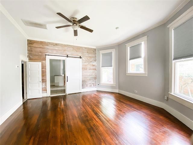 Building Photo - 1420 6th Ave