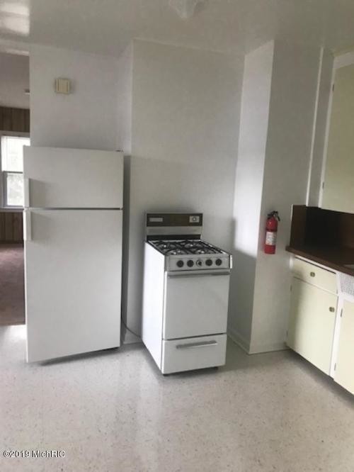 Foto del edificio - 142 N Riverview Dr