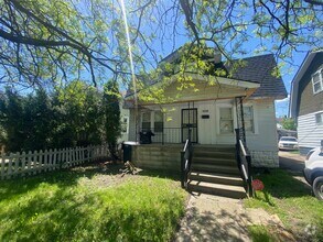 Building Photo - 11725 Yellowstone St