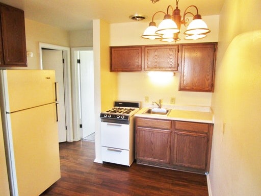 Primary Photo - Westview Apartments
