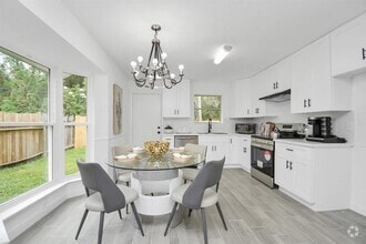 Building Photo - 4614 Hickorygate Dr