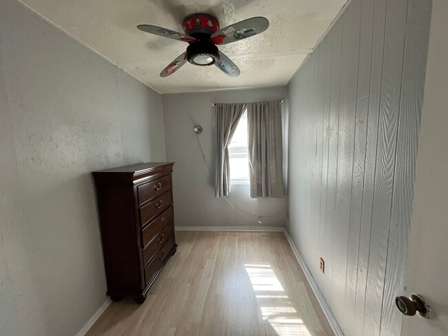 Building Photo - 2800 Disston St