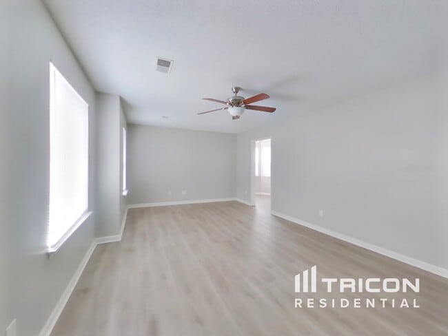 Foto del edificio - 212 Stockland Rd
