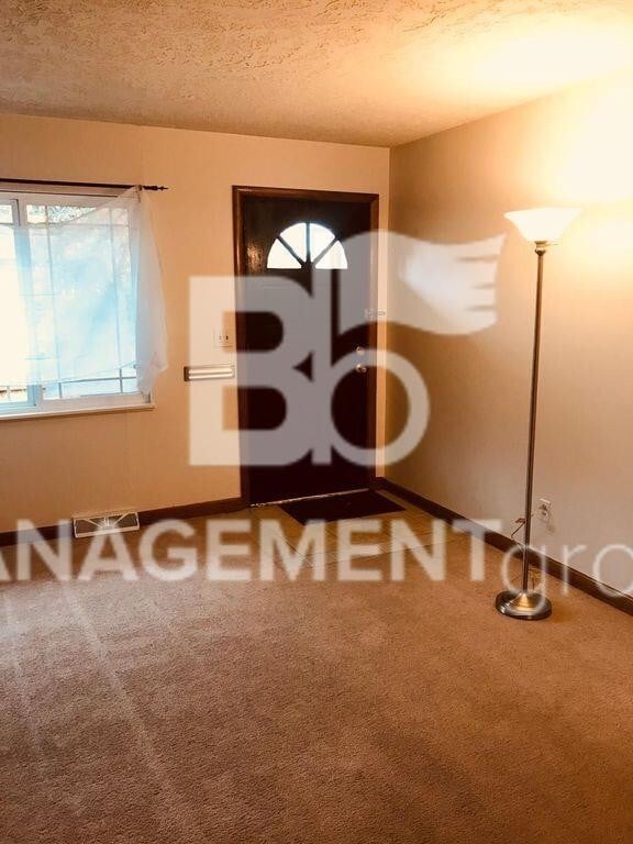 Photo - Fantastic Location! This is a great 2 bedroom 1 bath ranch-style home, in the heart of Concordia/...