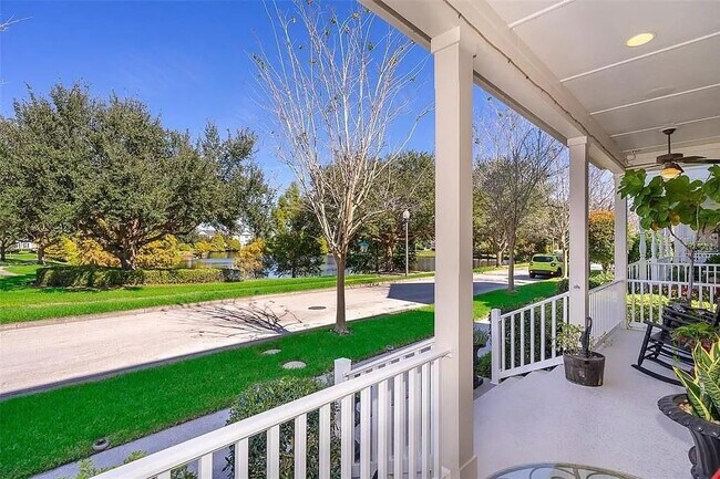 Foto del edificio - 5310 Horton Ln