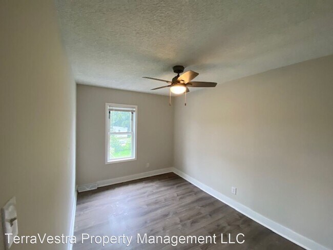 Foto del edificio - 3 br, 1 bath House - 103 W Broad Street