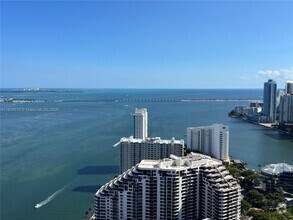 Building Photo - 848 Brickell Key Dr