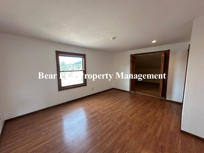 Photo - Top Floor Duplex in Conifer!! Apartment