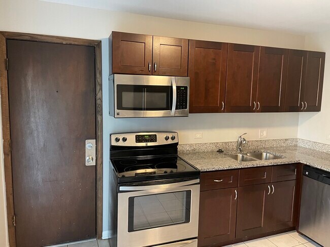 Building Photo - 160 Dunteman Dr