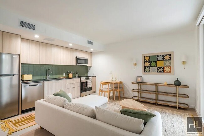 Foto del edificio - 975 Nostrand Ave