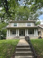 Building Photo - 5346 Harrison St