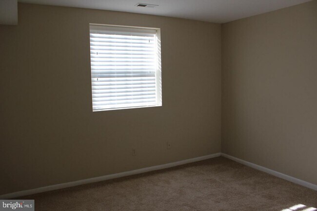 Foto del edificio - 106 Castletown Rd