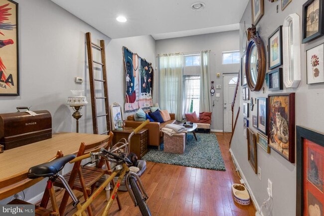 Foto del edificio - 714 Medina St