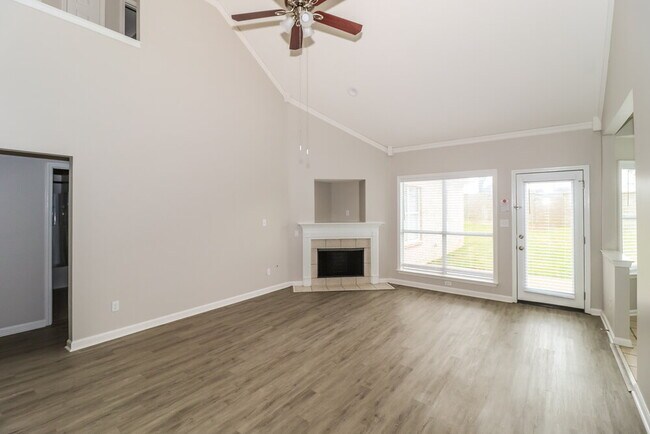 Building Photo - 2206 Coral Tree Cove