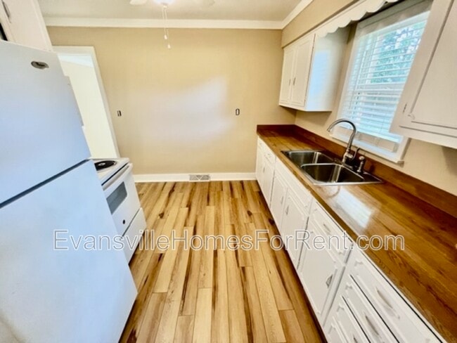 Foto del edificio - 2408 S Boeke Rd