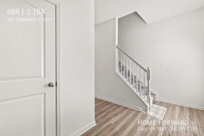 Foto del edificio - 101 Pinwheel Ct