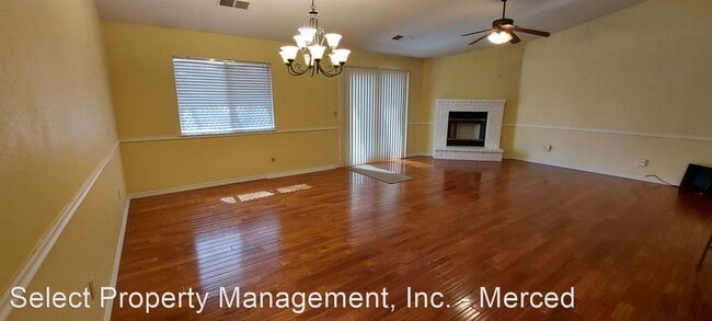 Building Photo - 3 br, 2 bath House - 2772 Village Ct-Tenan...