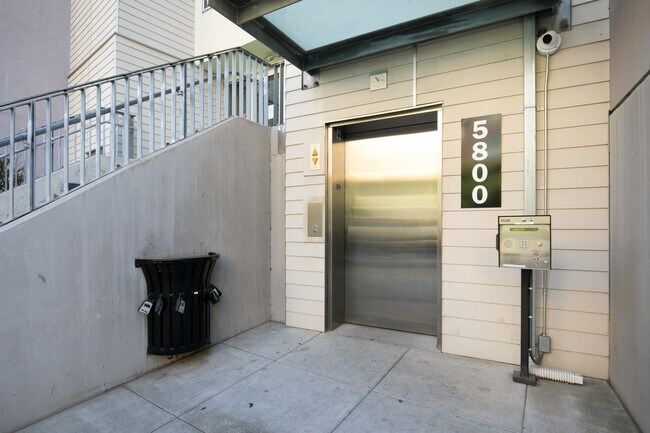 Main elevator - 5800 3rd St