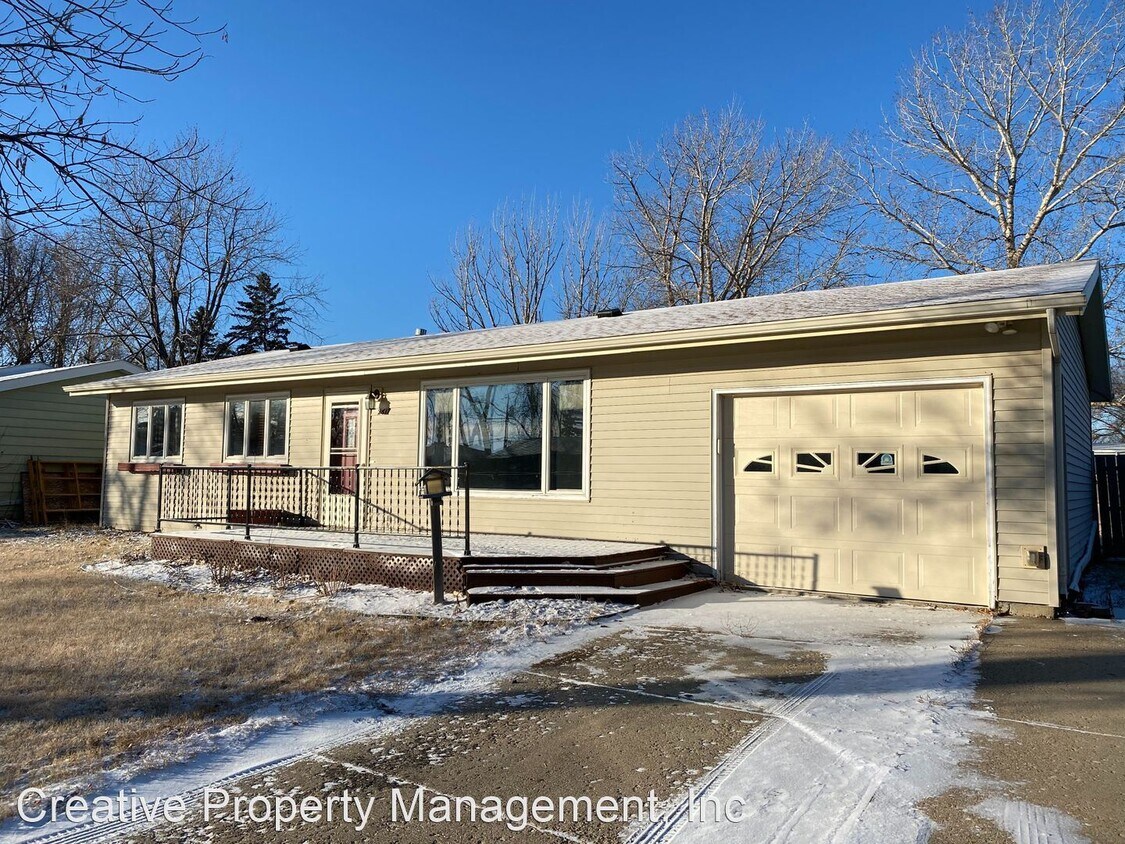 Primary Photo - 4 br, 2 bath House - 2617 5th St NW