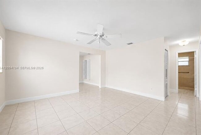 Photo - 3233 SW 25th St # 3233 House