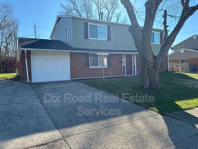 Foto del edificio - 7742 Harshmanville Rd