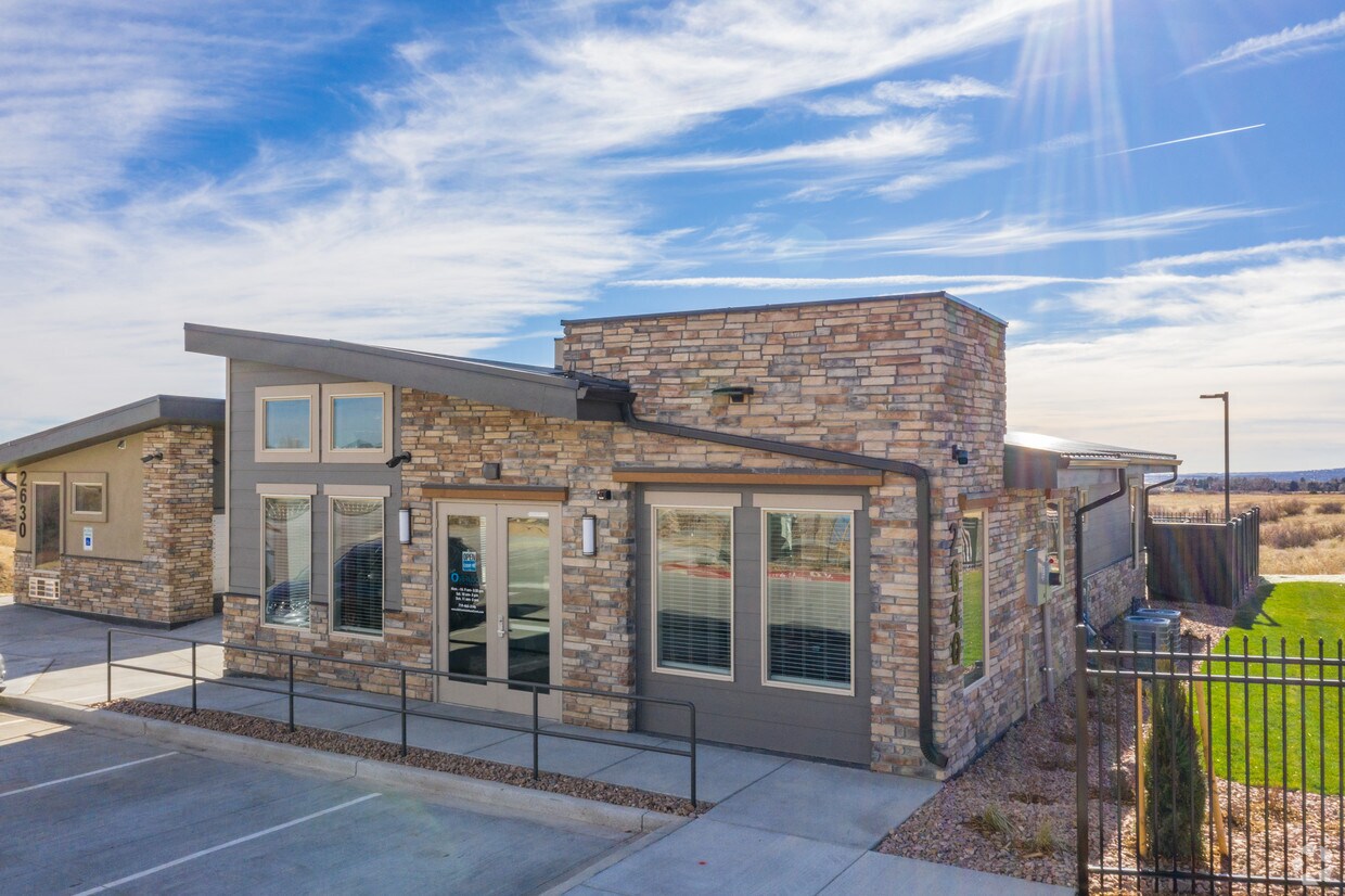 Overlook at Mesa Creek Apartments Colorado Springs, CO