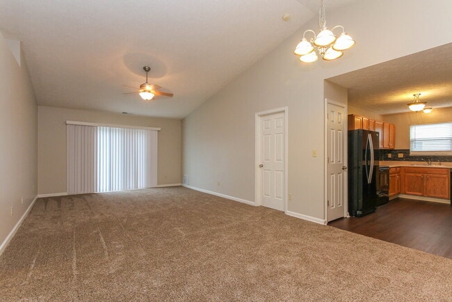 Building Photo - 1327 Grand Canyon Cir