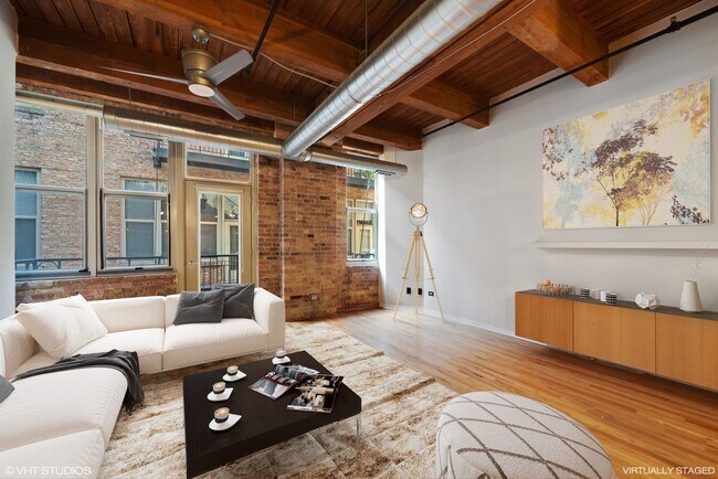 Foto del edificio - 1500 W Monroe St