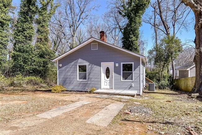 Building Photo - 4924 Jane Ave