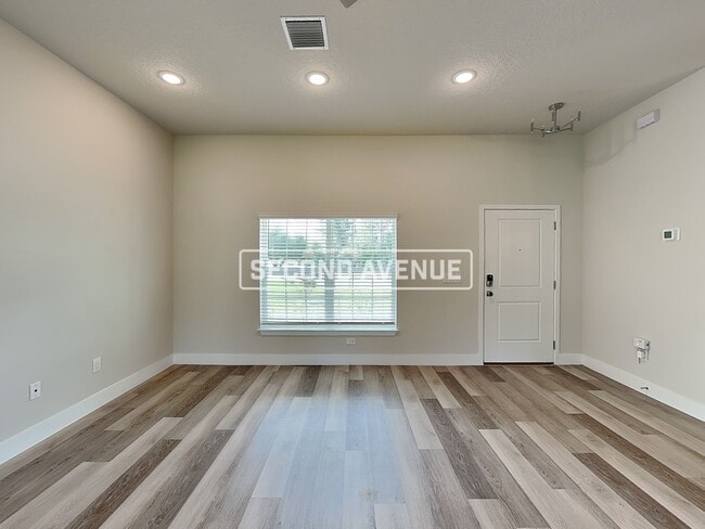 Building Photo - 24 Uline Pl