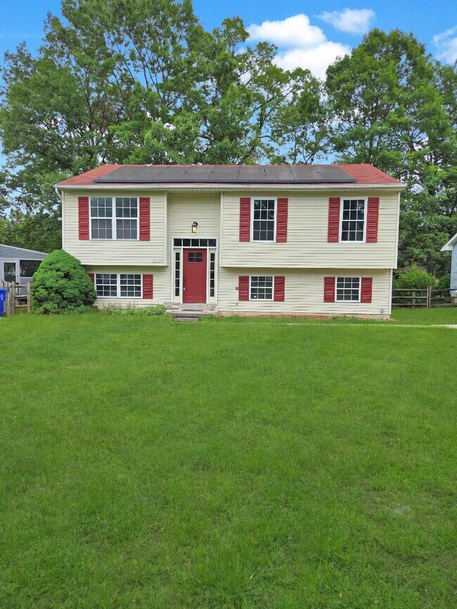 Foto del edificio - 5121 Beaugregory Ct