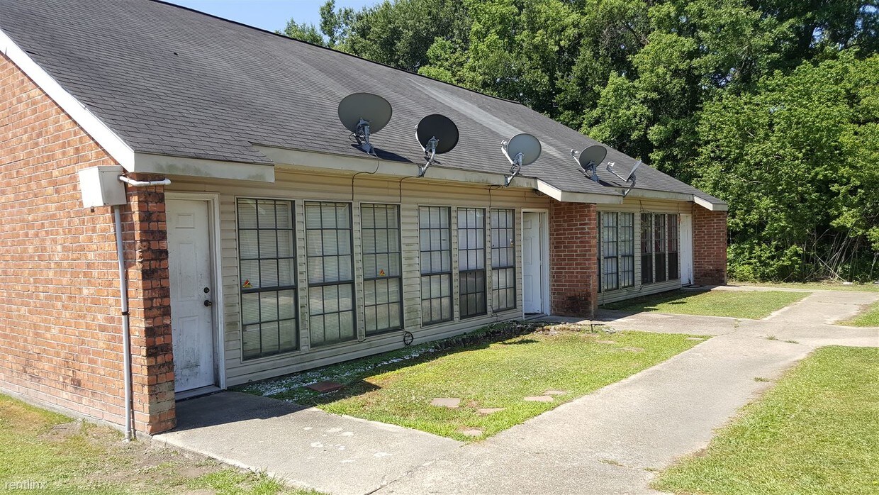 1 br, 1 bath - 206 Belfast St Apt. B - 1 br, 1 bath  - 206 Belfast St Apt. B