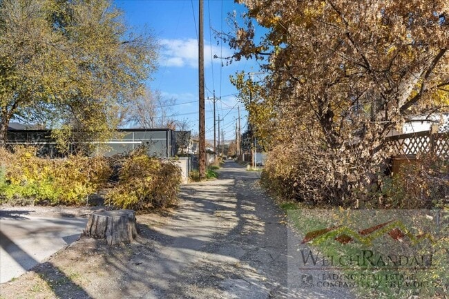 Photo - Javid Properties Triplex Apartment