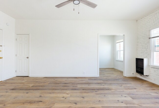 Building Photo - 516 S St Andrews Pl Los Angeles, CA 90020