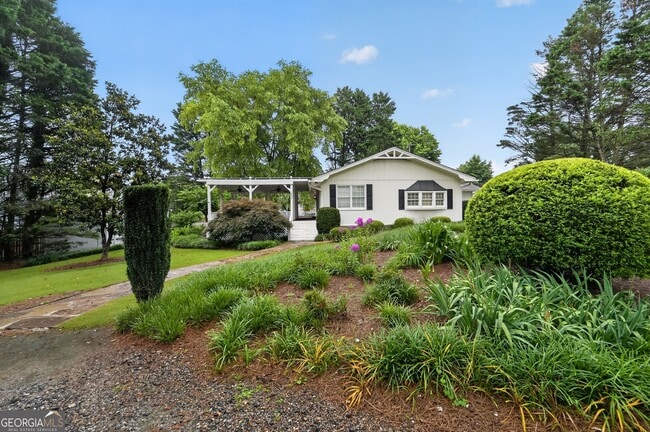 Building Photo - 1455 Courtney Ln
