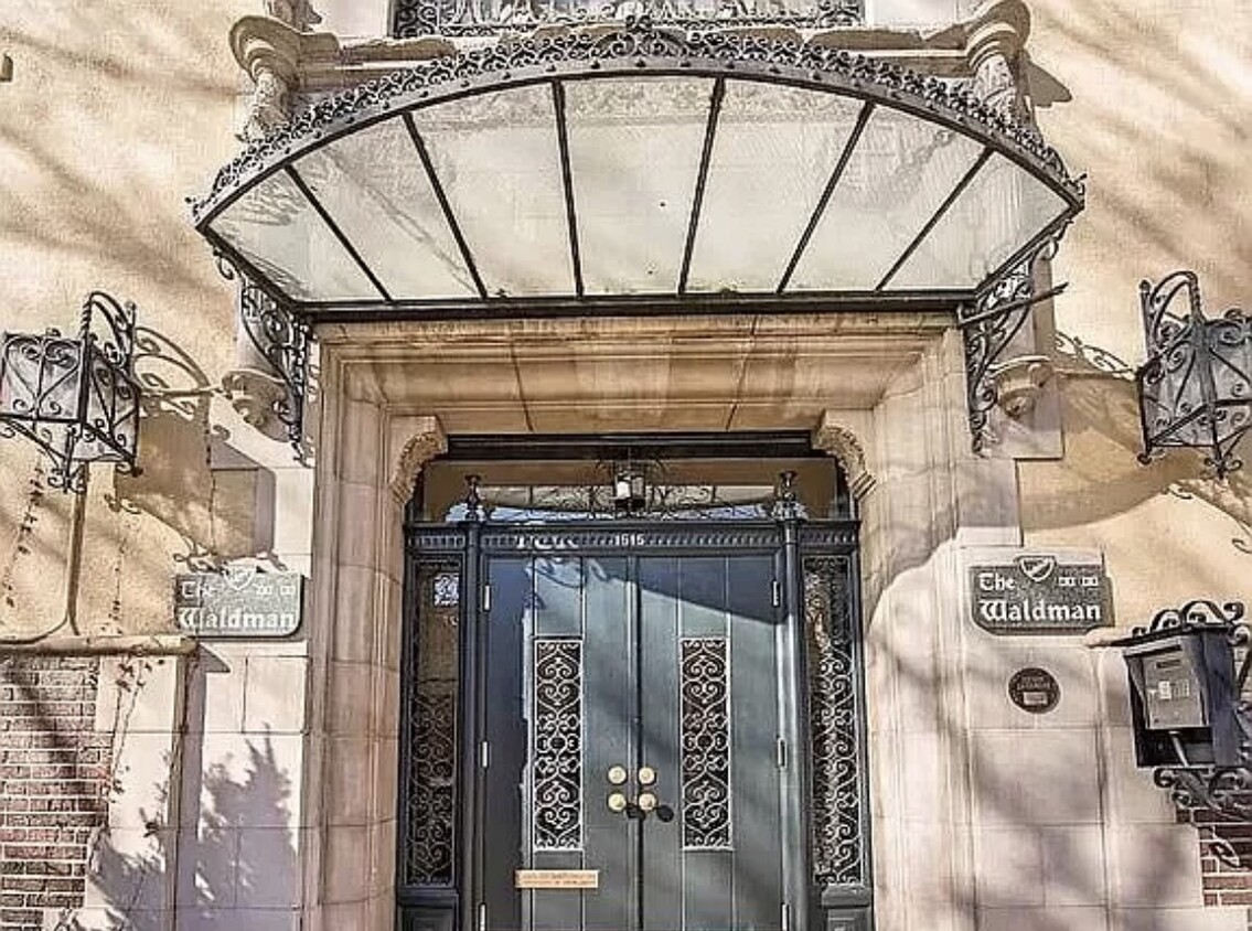 Primary Photo - 1515 E 9th Ave