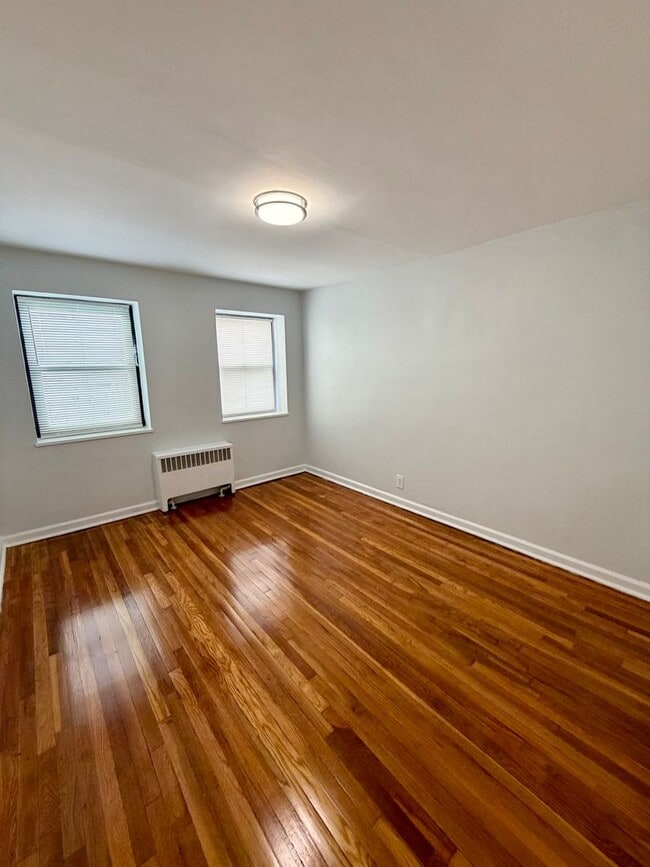Interior Photo - 242 Prospect Street