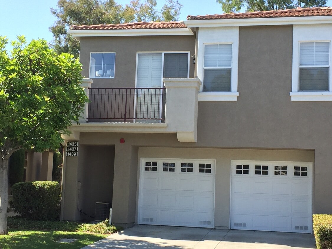 1439 Zehner Way, Placentia, CA 92870 Townhome Rentals in Placentia CA