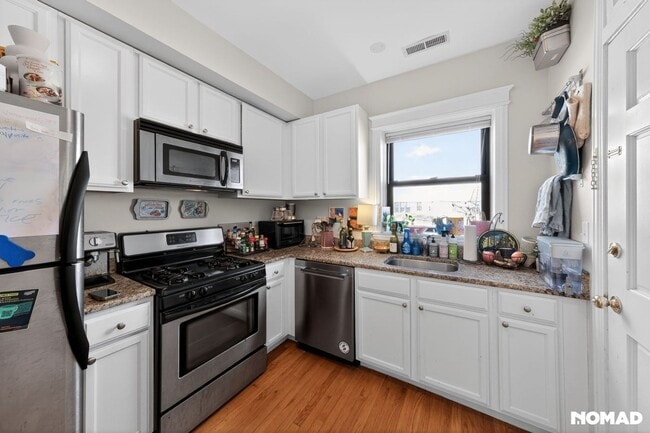 Foto del edificio - 4617 N Paulina St