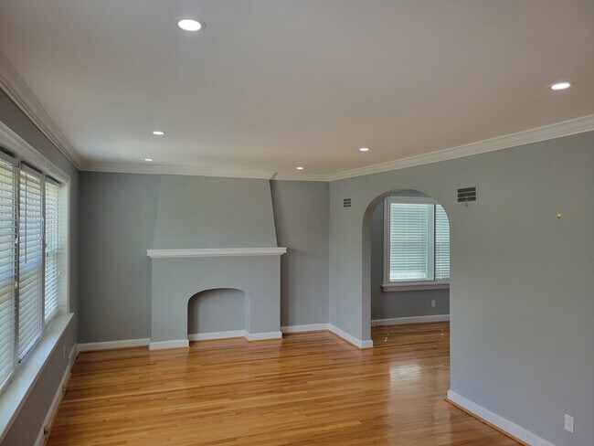 Foto del edificio - 7230 W Park Ave