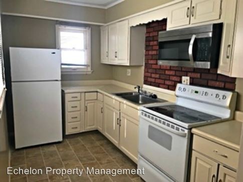 Building Photo - 3 br, 1 bath House - 1306 Kingman