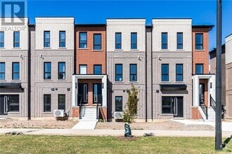 Building Photo - 207 Burke St