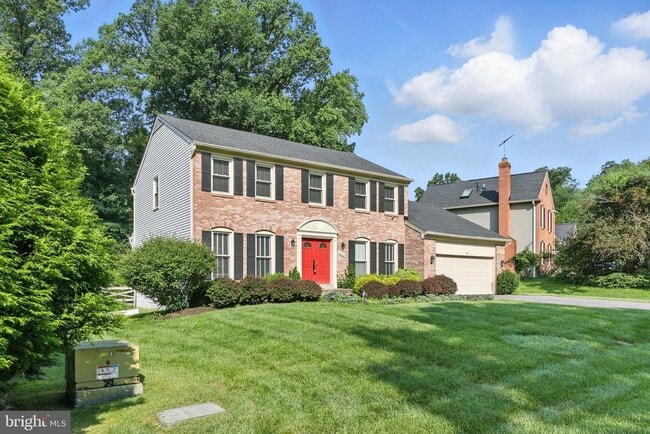 Building Photo - 14720 Peachwood Dr
