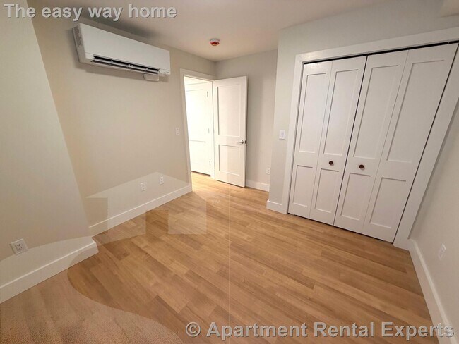 Building Photo - 900 Massachusetts Ave