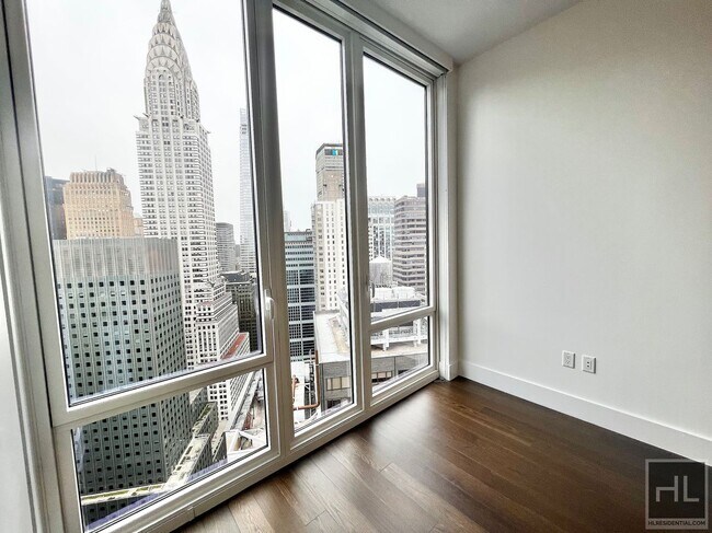 Building Photo - East 44th Street