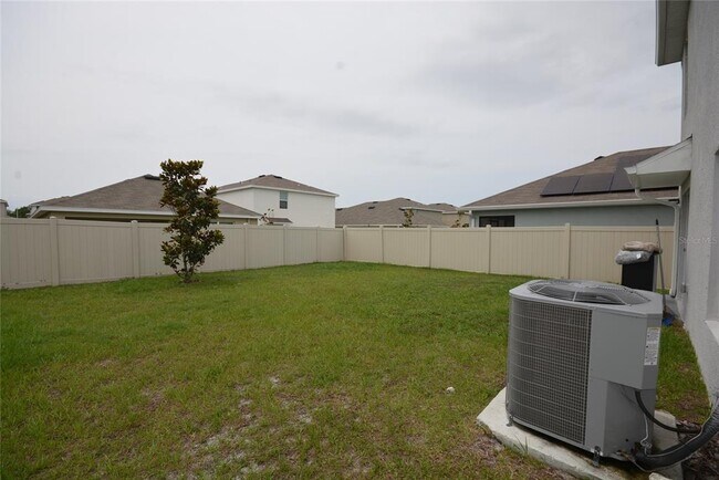 Building Photo - 12159 Lily Magnolia Ln
