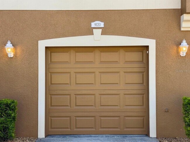 Foto del edificio - 9120 Moonlit Meadows Loop